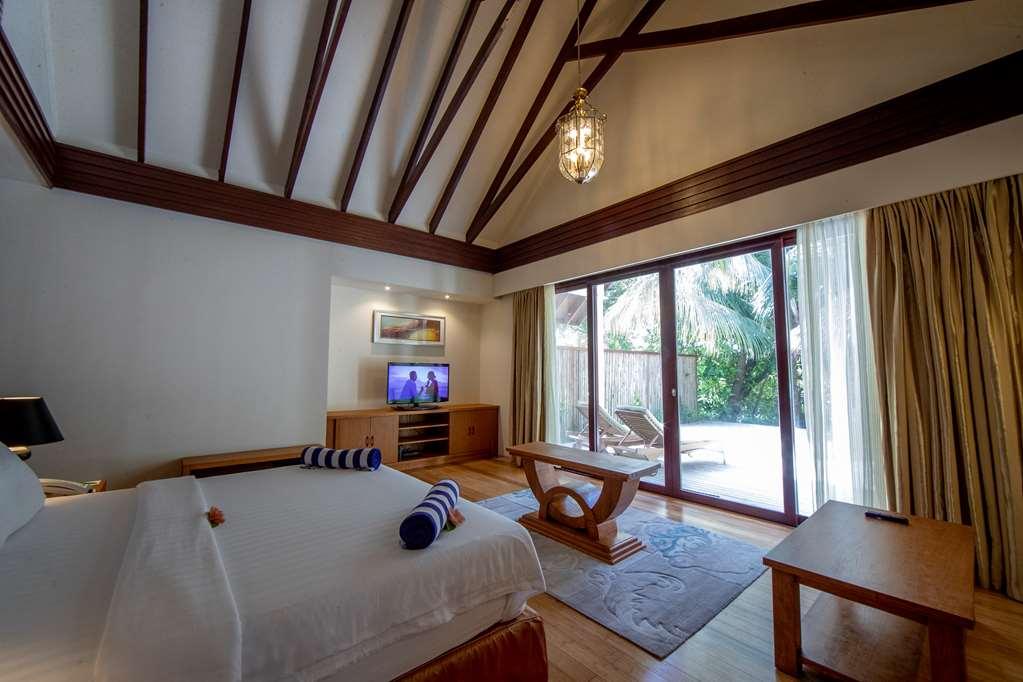Furaveri Island Resort And Spa Muravandhoo Zimmer foto