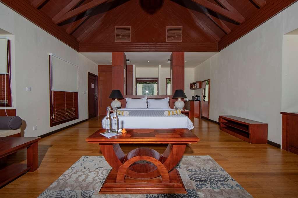 Furaveri Island Resort And Spa Muravandhoo Zimmer foto